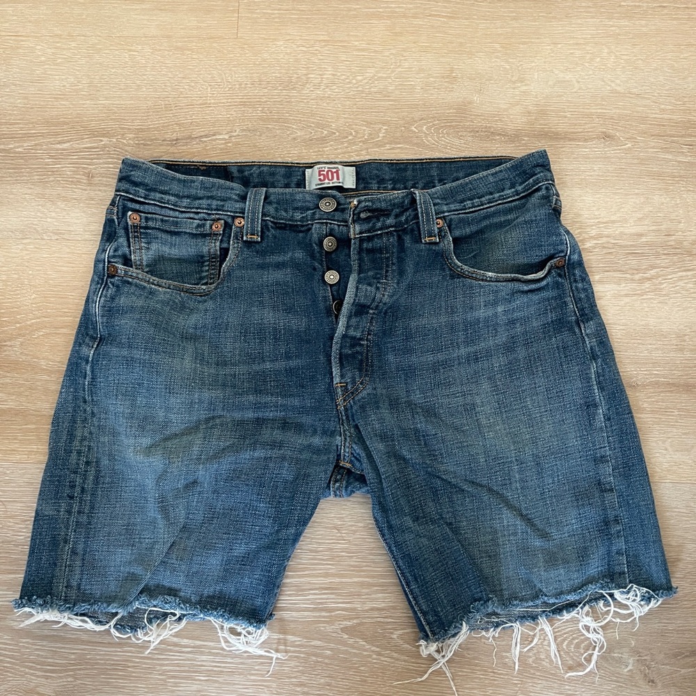 Levi's 501 Men's Distressed Blue Jean Shorts